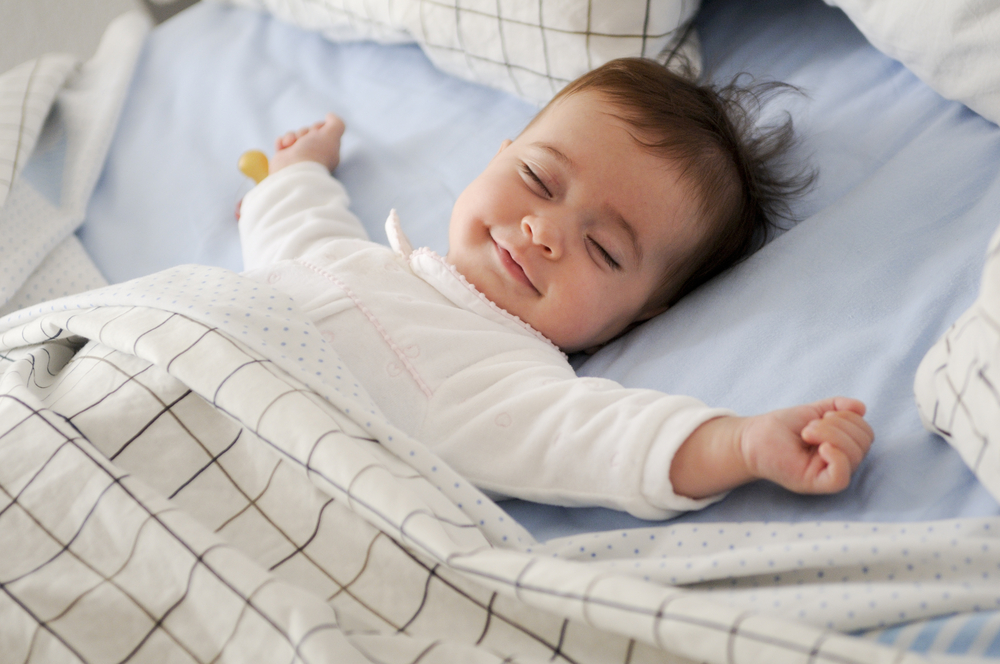 Sleep Training Bayi Agar Tidur Teratur