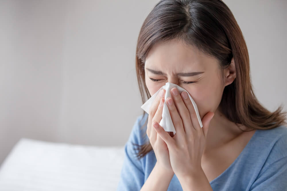 9 Kiat Meredakan Gejala Flu di Rumah