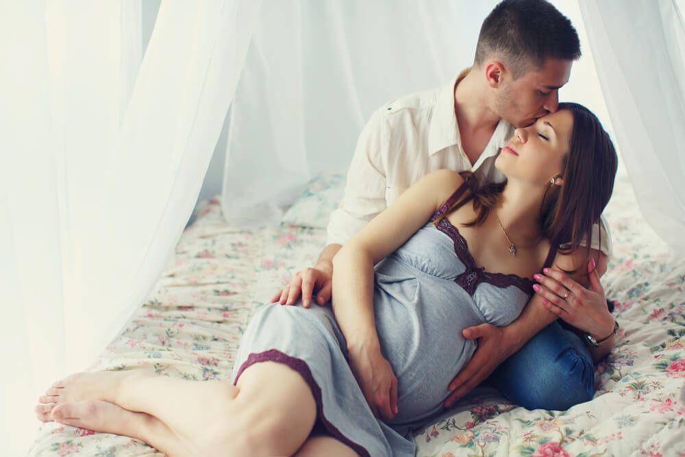 5 Posisi Bercinta Terbaik Ala Kamasutra Sepanjang Kehamilan
