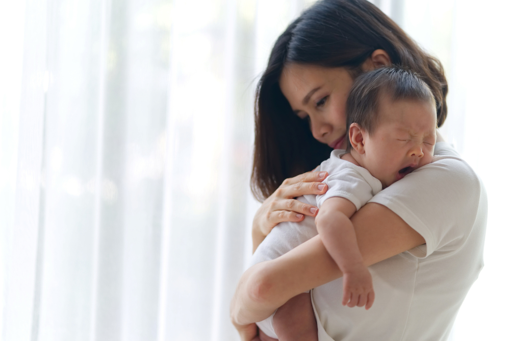 Cara Mengatasi Bayi Sering Gumoh
